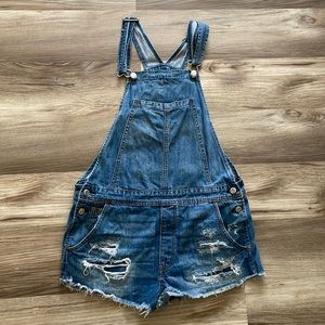 American Eagle short overalls